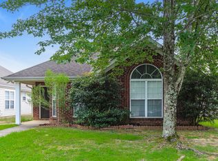 2030 Village Ln, Alabaster, AL 35040