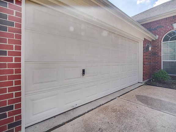 4th image of 3610 Elsberry Park Ln