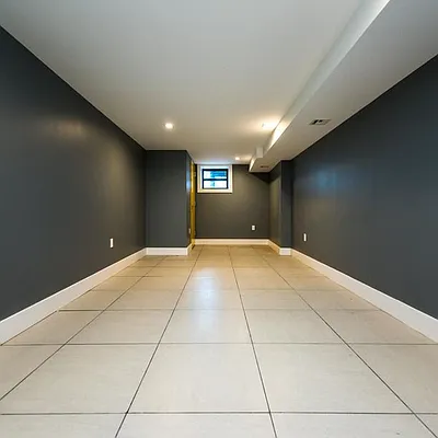 Rented by Nooklyn NYC LLC | media 49