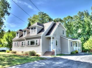 10 Chestnut Ave, Chelmsford, MA 01824