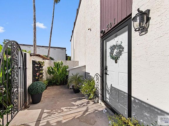 3rd image of 401 Boca Chica Blvd APT 501