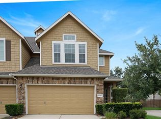 8343 Greys Ln, Houston, TX 77095