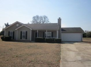 709 Summerfield Rd, Winder, GA 30680