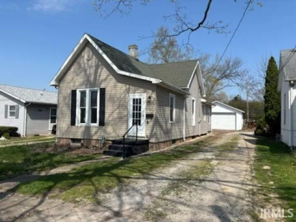 621 Walnut St, Rockport, IN 47635