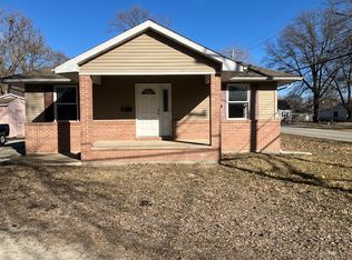 609 Highland Ave, Springfield, IL 62704