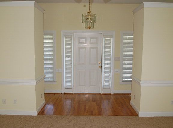 5th image of 8117 Craig Ct