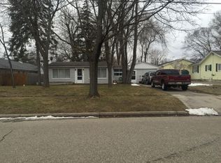 305 Chestnut St, Flushing, MI 48433