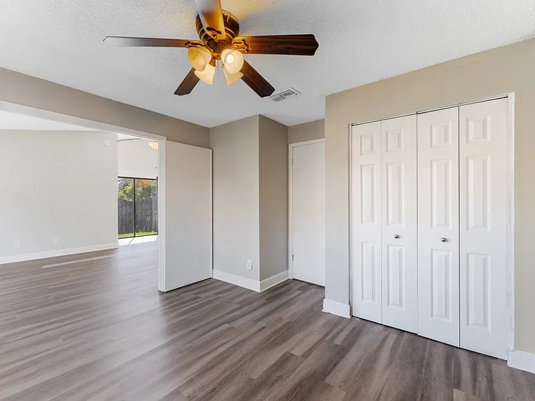 5201 Bellefield Dr — Photo 24