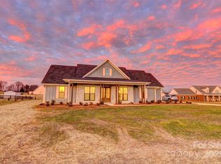 731 Kiser Rd, Bessemer City, NC 28016