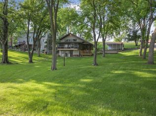 5725 Bradley Rd, South Haven, MN 55382