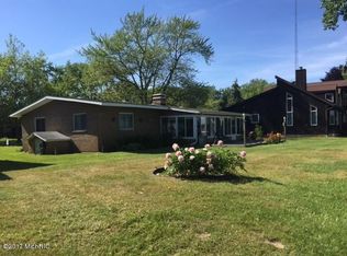 4971 Maple Ct, Coloma, MI 49038