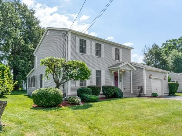 39 Venture Dr, Springfield, MA 01119