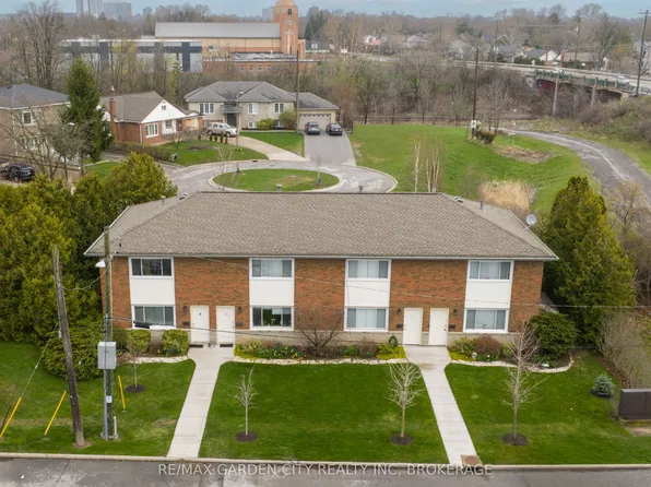 8 Riverview Blvd #2, Saint Catharines, ON L2T 3L4