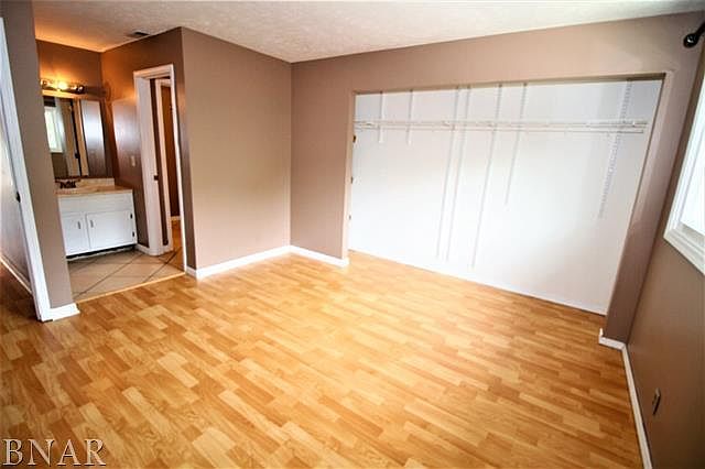 2nd image of 1920 Tracy Dr APT 17