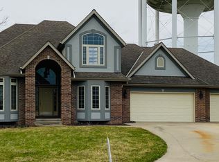 336 Lynn Ln, Maryville, MO 64468