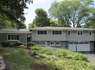 1465 Notre Dame Blvd, Elm Grove, WI 53122