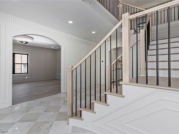 4th image of 2613 Brentwood Rd