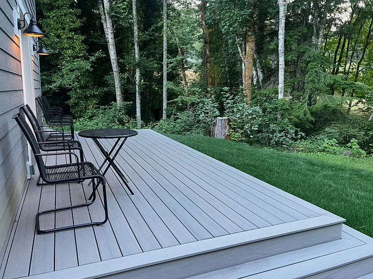 7075 NE Bay Hill Rd — Photo 58