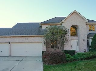 1331 Hunter Cir, Naperville, IL 60540