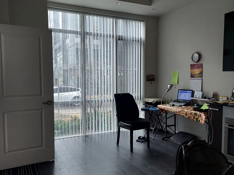 5168 Yonge St #Townhouse 12 — Photo 3