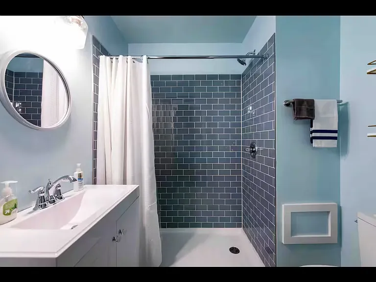 1496 S Shelby St #1 — Photo 10