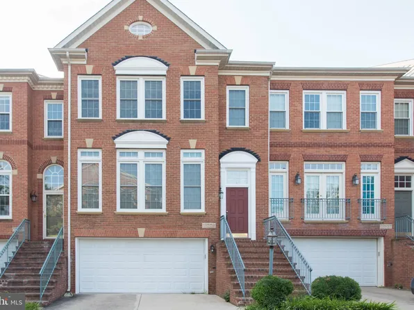 13559 Flowerfield Dr, Potomac, MD 20854