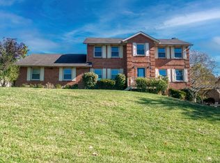 2 Hidden Hills Ct, Fairfield, OH 45014