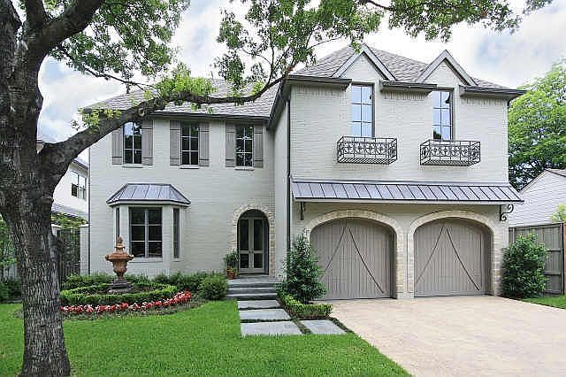 1st image of 4617 S Versailles Ave