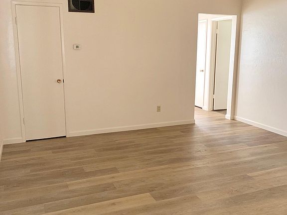 3rd image of 1219 Leigh Ave #2B