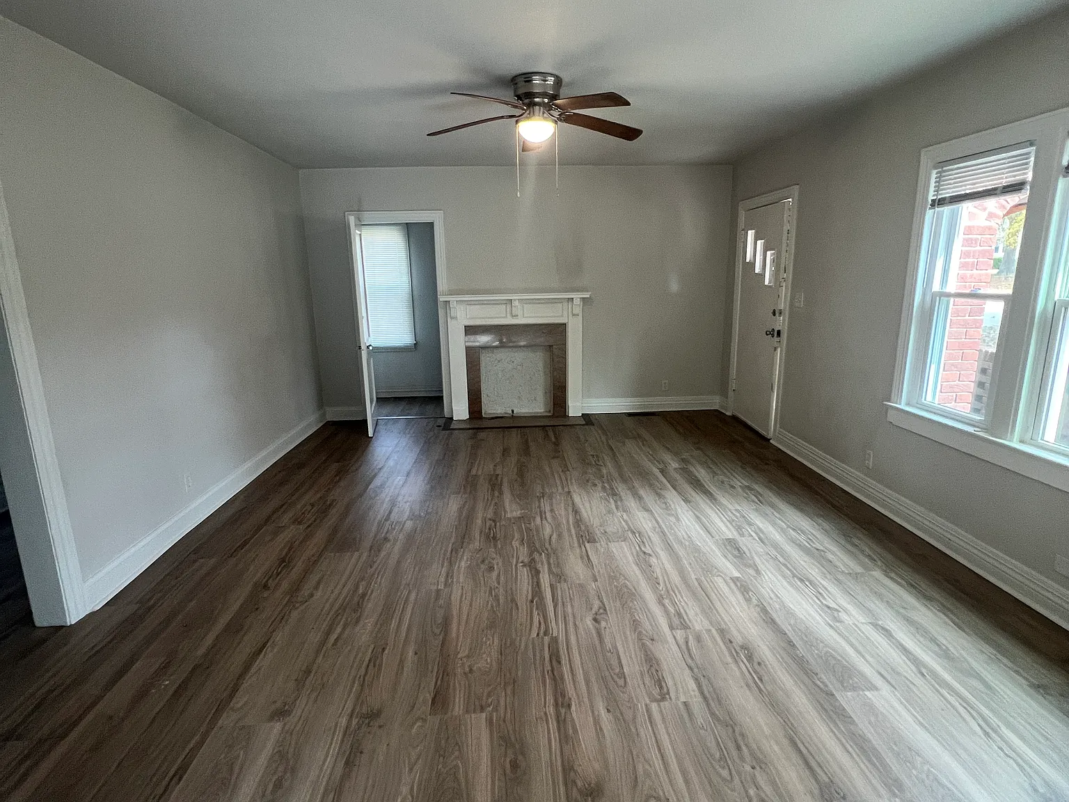 2 bed, $1,250 — Photo 2