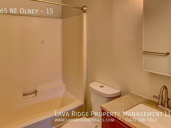 4th image of 465 NE Olney Ave APT 15