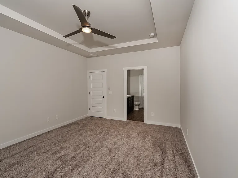 5516 Bridle Way — Photo 7