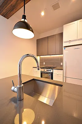 Rented by Nooklyn NYC LLC | media 16