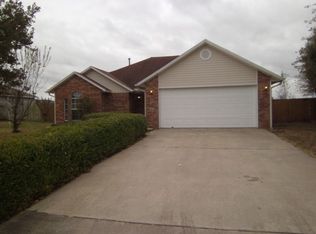 489 W Iris Ave, Farmington, AR 72730