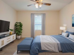 527 Crowley Rd, Arlington, TX 76012