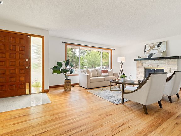 5th image of 15116 SE Gladstone Dr
