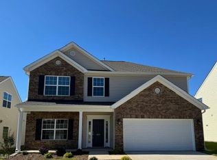 3537 River Farm Dr #376, Kernersville, NC 27284