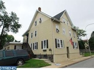 917 County Line Rd, Bryn Mawr, PA 19010