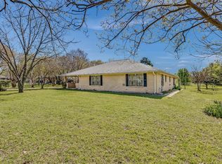402 E Simonds Rd, Seagoville, TX 75159