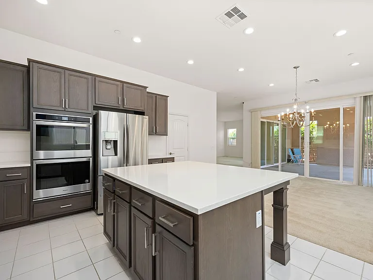 1805 Martinez Dr — Photo 5