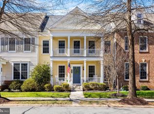20735 Red Cedar Dr, Leesburg, VA 20175