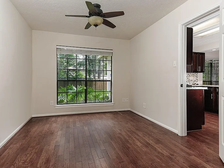 27 Berryfrost Ln — Photo 6
