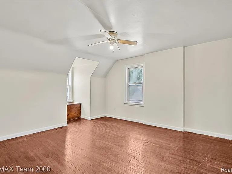 2607 Weithoff Ct — Photo 11