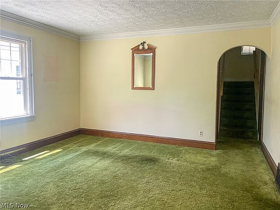 4th image of 4176 W 208th St