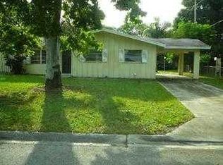 2707 S 16th St, Fort Pierce, FL 34982