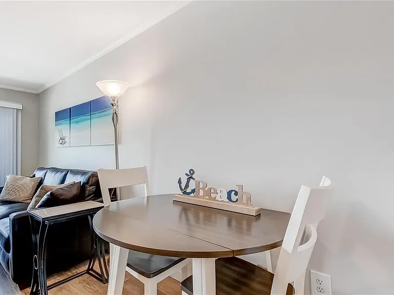 51 Island Way #104 — Photo 19