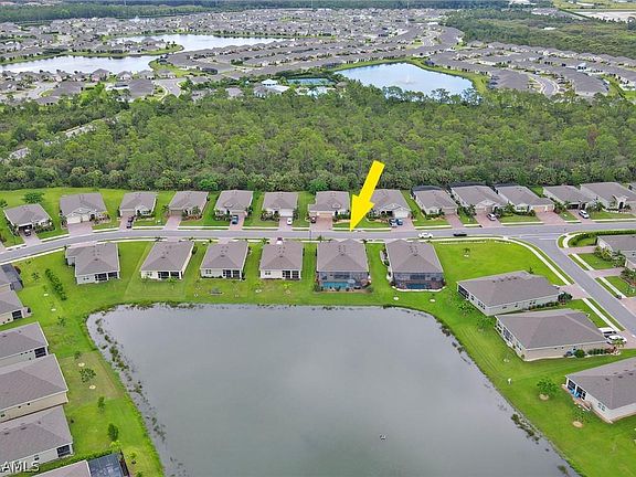 3rd image of 3068 Amadora Cir