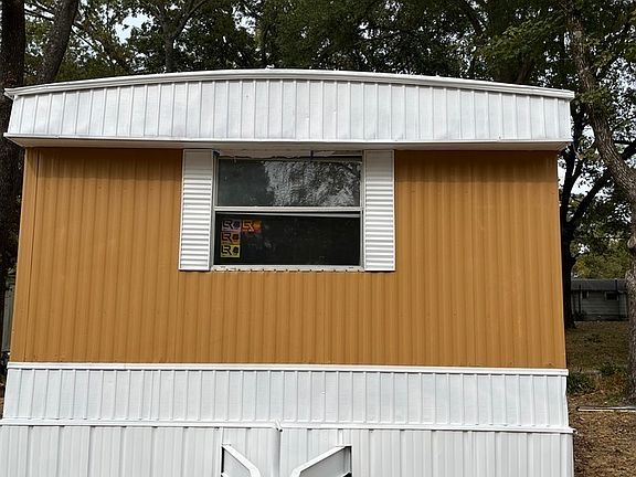 2nd image of 5712 W 60th St #5712
