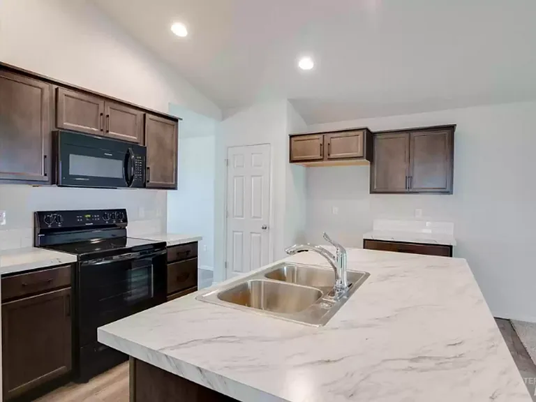 2523 E Moon Eye Dr — Photo 7