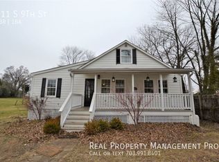 311 S 9th St, Purcellville, VA